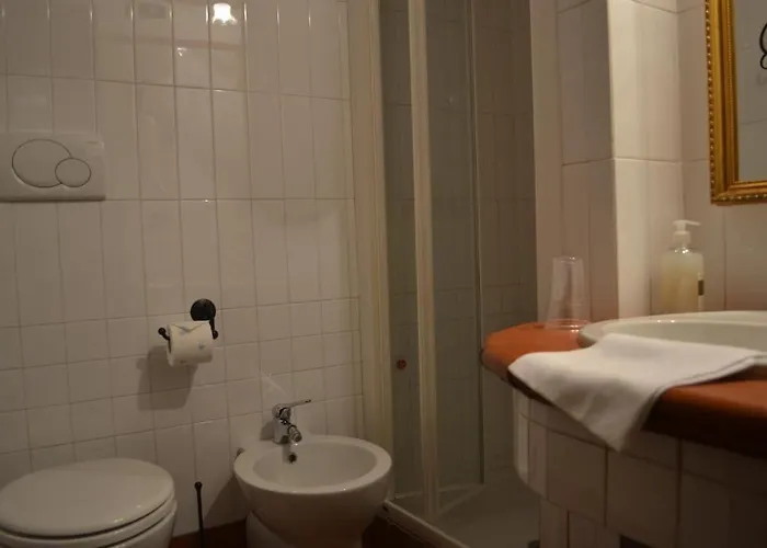 Al Sanpietrino 2* Rome